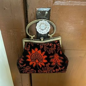 Vintage style purse